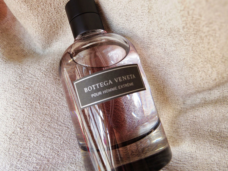 7. Bottega Veneta Pour Homme Extreme Bottega. Loại nước hoa này còn được biết đến như mùi thơm của sự mạnh mẽ, gợi cảm và nam tính. Nước hoa có mùi gỗ.