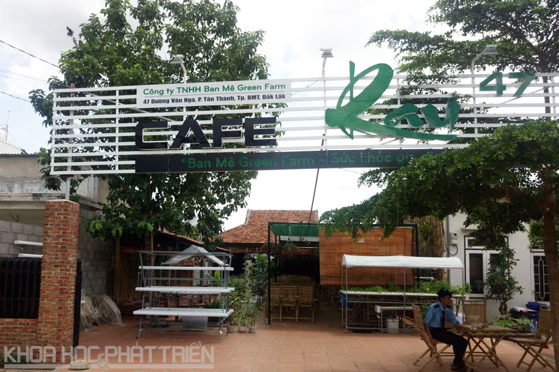 Quá Cafe Rau 47 tọa lạc tại số 47 đường Dương Vân Nga, P. Tân Thành, TP. Buôn Ma Thuột, tỉnh Đăk Lăk.