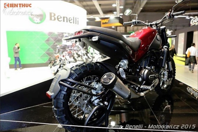 Moto Benelli Leoncino 