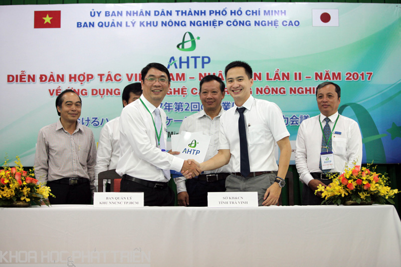 AHTP ký kết hợp tác với Sở KH&CN Trà Vinh   Ảnh: MT