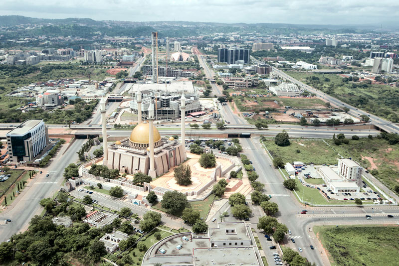 8. Thủ đô Abuja (Nigeria). Mật độ dân số: 10.800 người/km2.