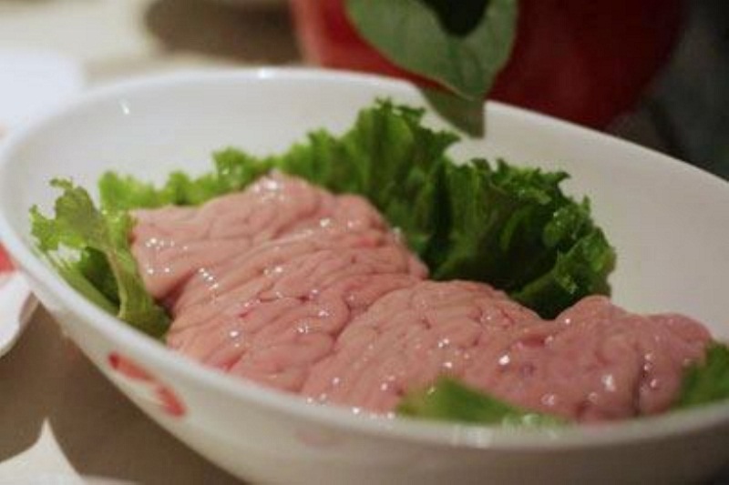Óc lợn là nguyên liệu của nhiều món ăn.