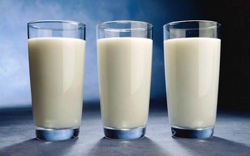 1 ly sữa sẽ giúp bạn giải rượu nhanh và không lo bị mệt.