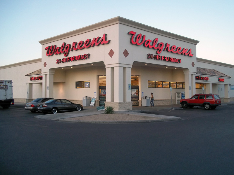 5. Walgreens. Là chuỗi cửa hàng dược phẩm được thành lập năm 1901 ở Mỹ. Hiện Walgreens vận hành hơn 8.000 chuỗi cửa hàng. 