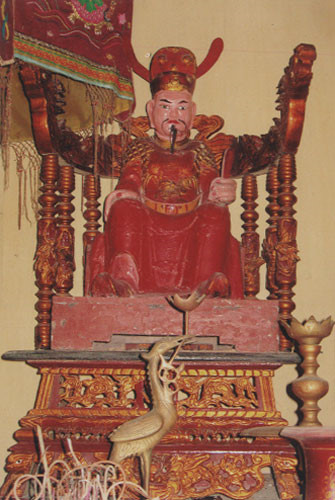 Tượng trạng nguyên Nguyễn Nghiêu Tư tại đền thờ ở Bắc Ninh. Ảnh: Báo Bắc Ninh.