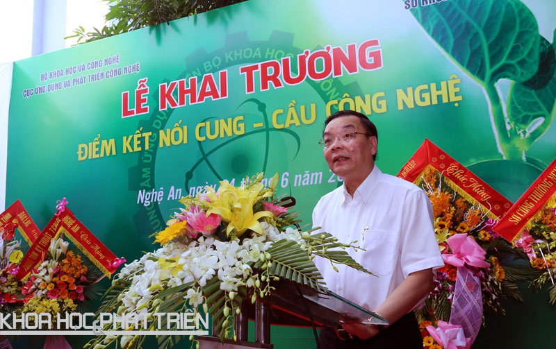 Bộ trưởng Chu Ngọc Anh phát biểu tại lễ khai trương