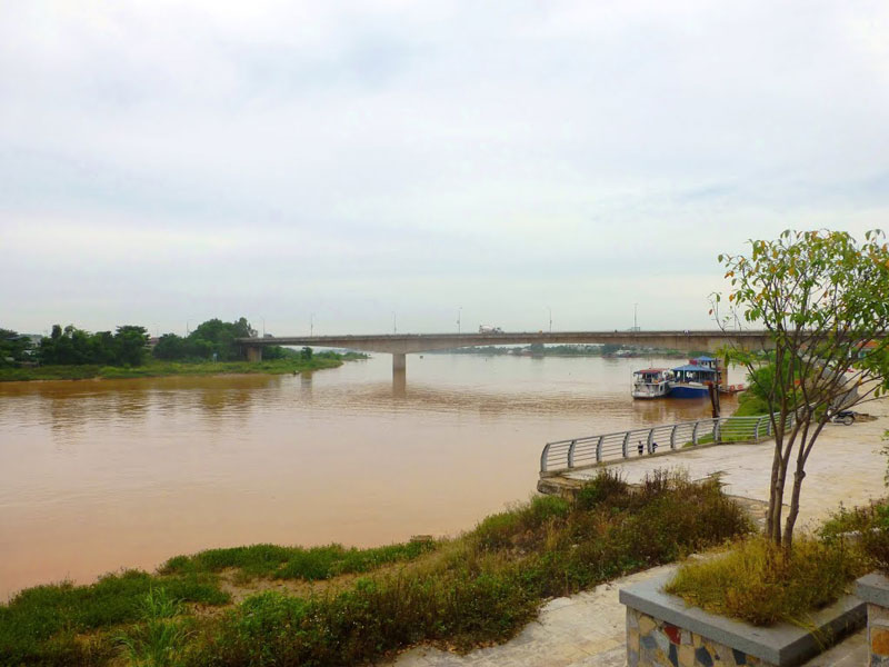 Sông Mã chủ yếu chảy giữa vùng rừng núi và trung du. Phù sa sông Mã là nguồn chủ yếu tạo nên đồng bằng Thanh Hóa lớn thứ ba ở Việt Nam. Ảnh: Quang Nguyen Tien.