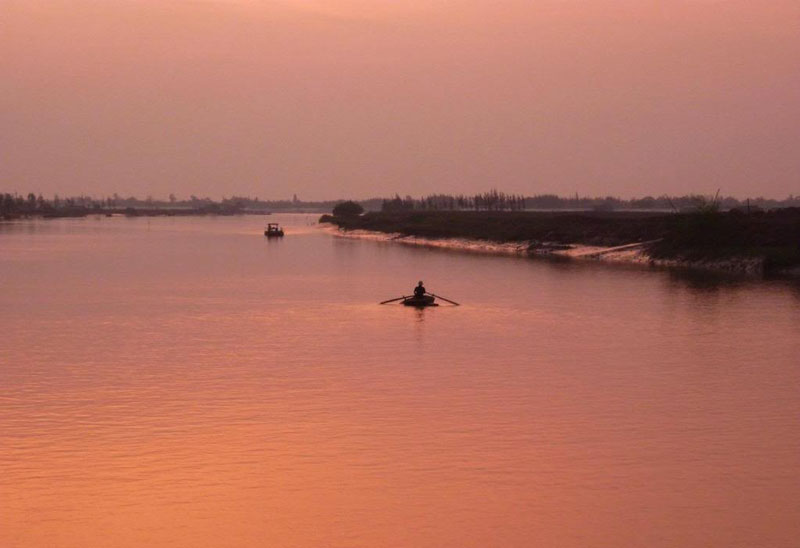 Sông Mã là một con sông của Việt Nam và Lào có chiều dài 512 km. Trong đó phần trên lãnh thổ Việt Nam dài 410 km và phần trên lãnh thổ Lào dài 102 km. Ảnh: Xucxich_buh.