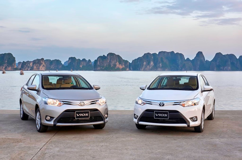 Bảng giá xe Toyota tháng 7/2017: Nhiều ưu đãi hấp dẫn. Nhằm giúp quý độc giả tiện tham khảo trước khi mua xe, Khoa học & Phát triển xin đăng tải bảng giá xe Toyota tại Việt Nam tháng 7/2017. Mức giá này đã bao gồm thuế VAT. (CHI TIẾT)