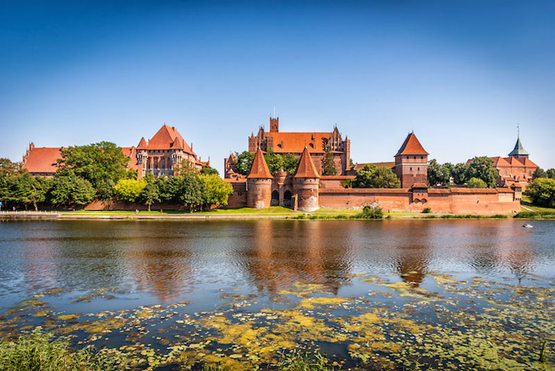1. Lâu đài Malbork (Ba Lan). Diện tích: 143.591 m2.