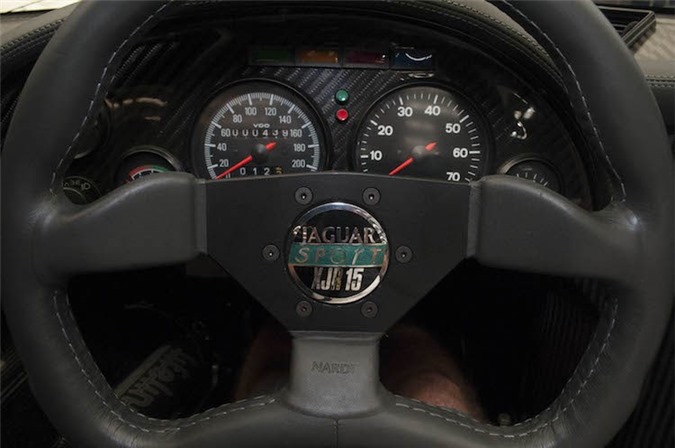 Sieu xe Jaguar XJR15 hiem nhat The gioi gia 17 ty dong-Hinh-5