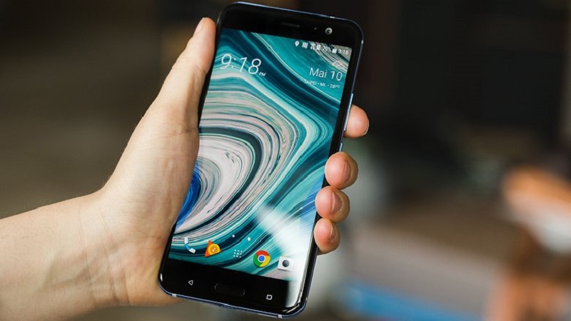 HTC U11 - smartphone đầu bảng hiện nay của hãng điện thoại đến từ Đài Loan.