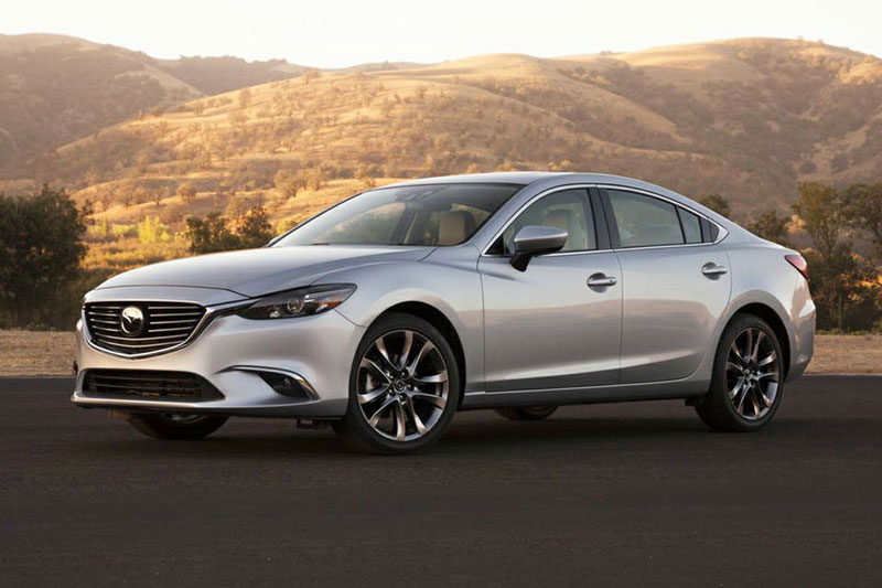 10. Mazda 6 Grand Touring (giá khởi điểm: 30.195 USD).