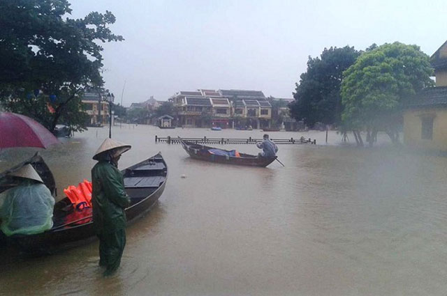 Việt Nam chịu ảnh hưởng nặng nề do biến đổi khí hậu.