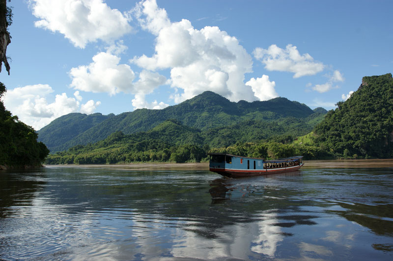 3. Sông Mê Kông (Trung Quốc, Lào, Myanma, Thái Lan, Campuchia và Việt Nam). Chiều dài: 4.909 km.