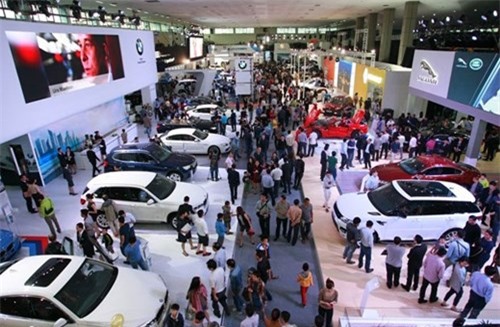 Thị trường ôtô Việt tăng trưởng hàng đầu Đông Nam Á. Cùng Philippines, Việt Nam đang là thị trường ôtô có tốc độ tăng trưởng mạnh, hứa hẹn trở thành sân chơi tốt cho các hãng xe đầu tư. (CHI TIẾT)