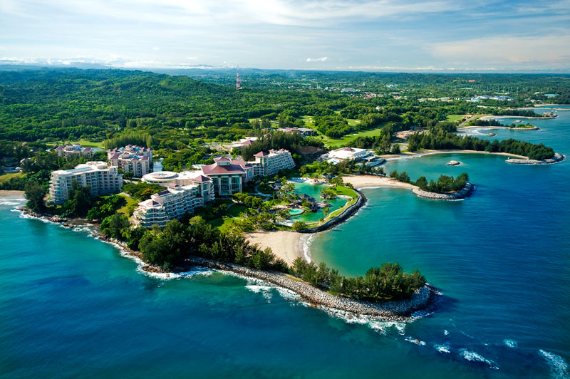 5. Brunei. Quốc gia có chủ quyền nằm ở bờ biển phía Bắc của đảo Borneo tại Đông Nam Á. Đây đồng thời cũng là một trong 10 đất nước giàu có nhất thế giới do tạp chí Forbes bầu chọn. 