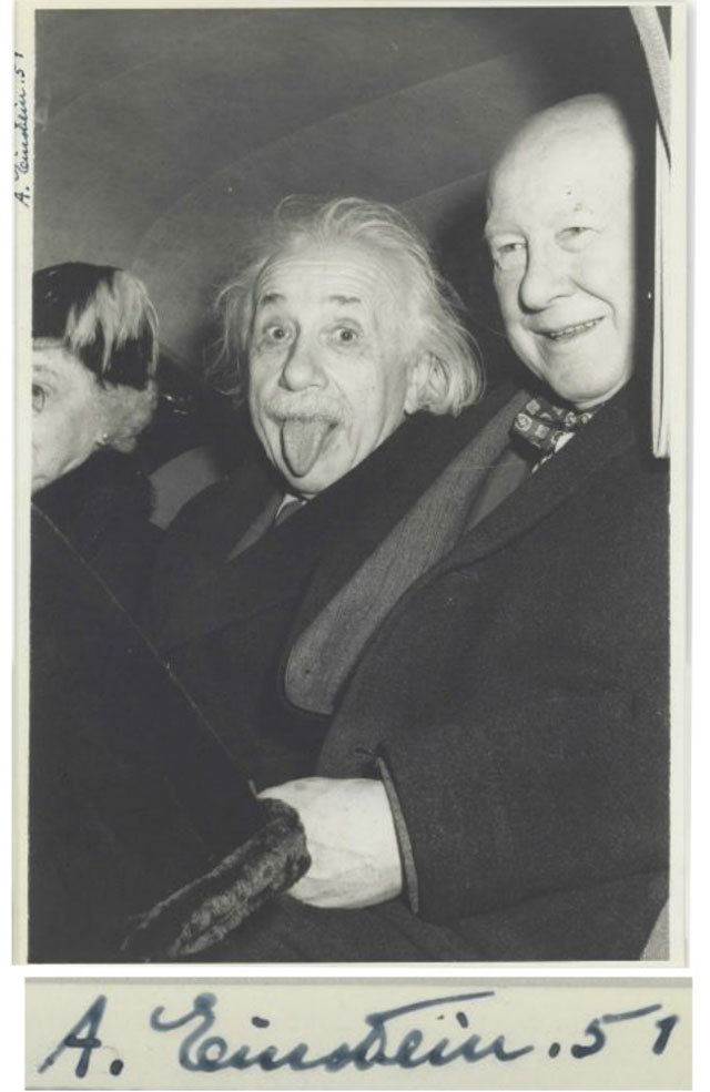Bản sao bức ảnh có chữ ký của Albert Einstein và năm chụp. Ảnh: Arthur Sasse/Nate D Sanders Auctions.