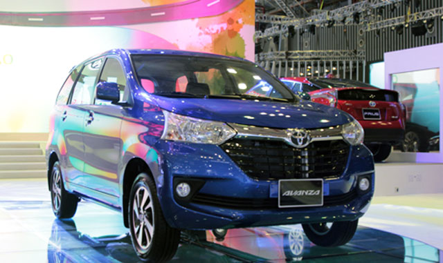 Toyota Avanza trình làng tại Việt Nam Motor Show 2017. Avanza nhỏ hơn Innova và đang được trưng bày tại triển lãm ôtô Việt Nam 2017. (CHI TIẾT)