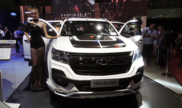 Phiên bản cao cấp Chevrolet Trailblazer đang trưng bày tại triển lãm ôtô Việt Nam 2017.