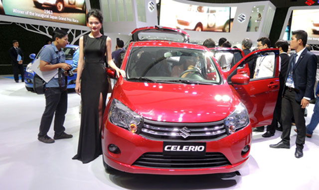 Suzuki ra mắt hatchback Celerio tại VMS 2017. Mẫu xe hạng A nhập khẩu sử dụng động cơ 3 xi-lanh dung tích 1 lít đang trưng bày tại triển lãm ôtô Việt Nam 2017. (CHI TIẾT)