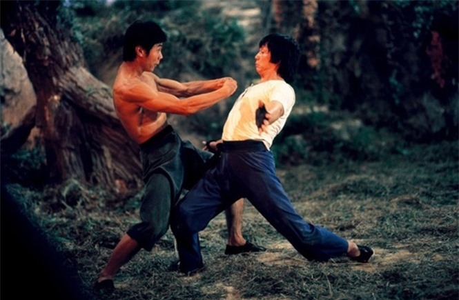 11-30-23_md-monkey-kung-fu-1979-001-two-men-kung-fu-choreogrphy-in-the-woods