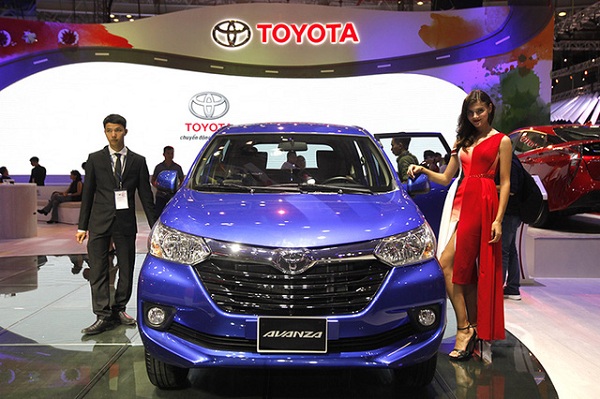 Toyota Avanza liệu có làm nên “cơm cháo” gì tại Việt Nam? Xuất hiện tại Việt Nam tại VMS 2017, dự kiến sẽ được bán vào đầu năm 2018, chiếc Avanza được Toyota Việt Nam kỳ vọng khá nhiều khi nằm trong những dòng xe “chiến lược” của Chính phủ với động cơ nhỏ (1.5L), chở được nhiều người, giá rẻ. (CHI TIẾT)