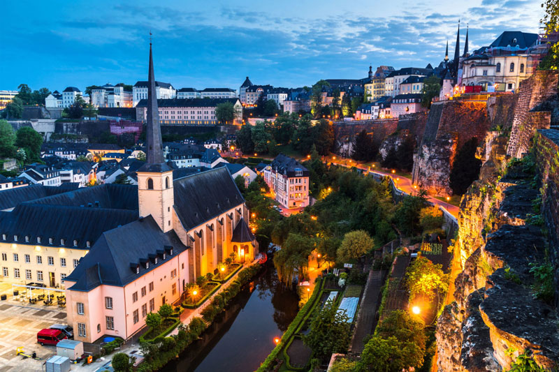 10. Luxembourg. Chiều cao trung bình: 1,799m.