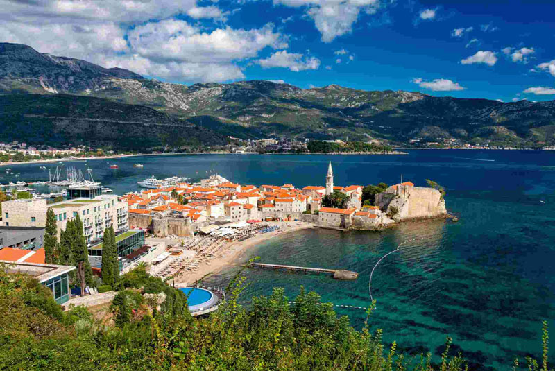 2. Cộng hòa Montenegro. Chiều cao trung bình: 1,832m.