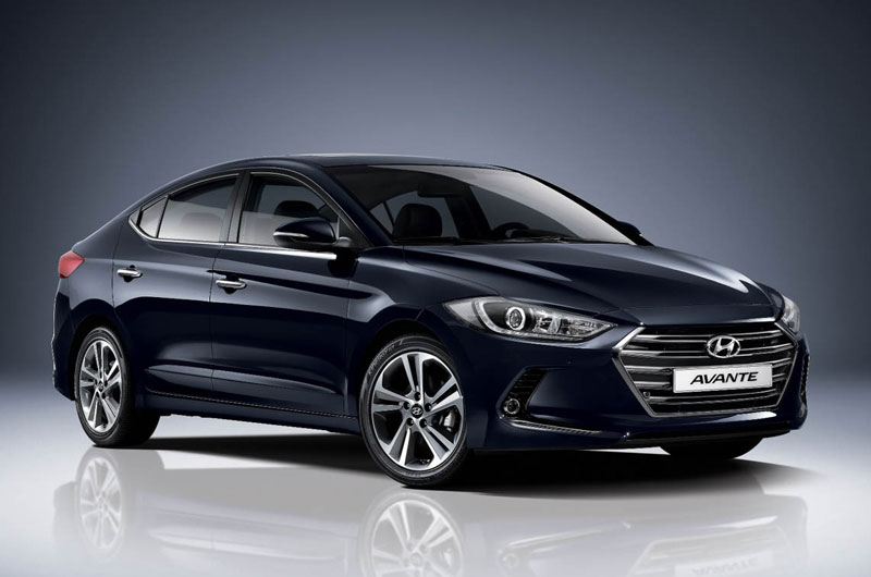 3. Hyundai Avante (doanh số: 7.109 chiếc).