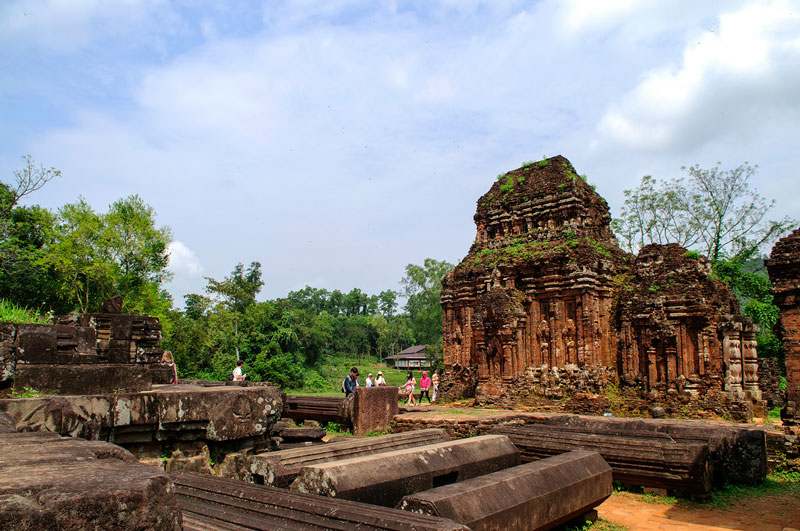 Thánh địa Mỹ Sơn được coi là một trong những trung tâm đền đài chính của Ấn Độ giáo ở khu vực Đông Nam Á và là di sản duy nhất của thể loại này tại Việt Nam. Ảnh: Diem Dang Dung.