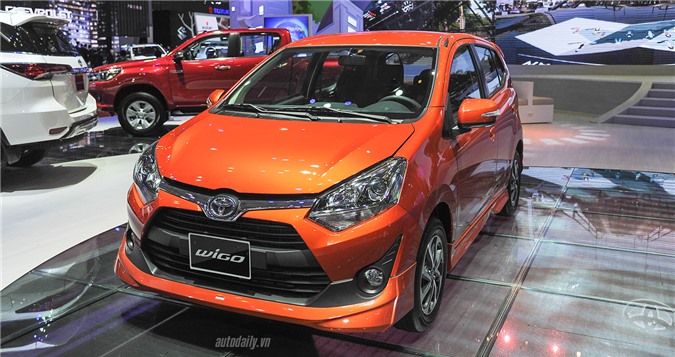 Toyota Wigo lần đầu tiên xuất hiện ở Việt Nam.