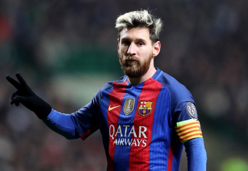 3. Lionel Messi (bóng đá). Tổng thu nhập: 80 triệu USD/năm.