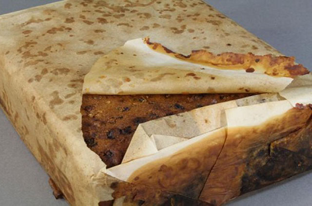 Món bánh ngọt nguyên vẹn ở Nam Cực sau một thế kỷ. Ảnh: Antarctic Heritage Trust.