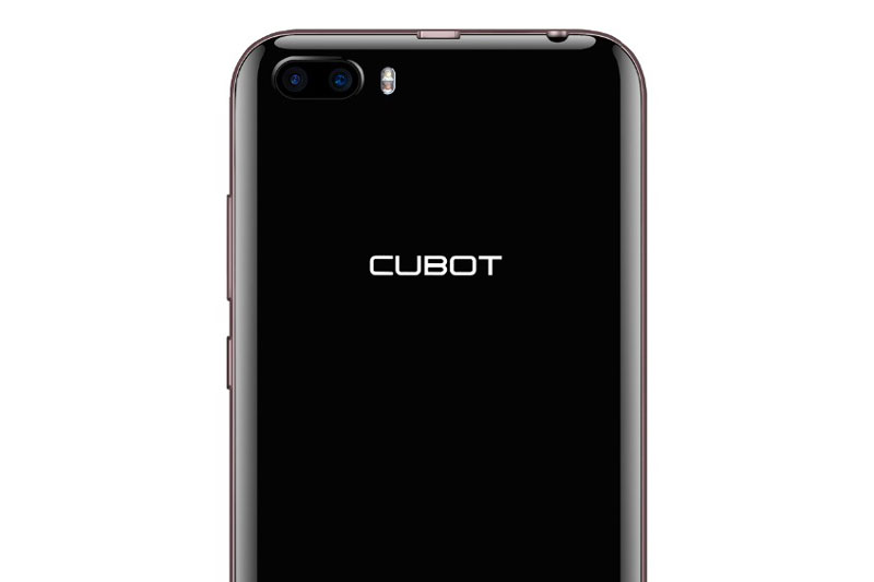 Bộ đôi camera sau của Cubot Magic có độ phân giải 13 MP và 2 MP, trang bị đèn flash LED kép, hỗ trợ lấy nét tự động, nhận diện khuôn mặt, quay video Full HD.