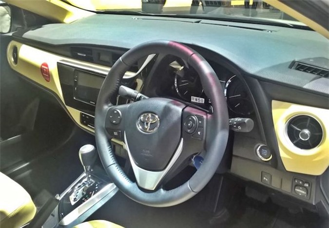 Can canh Toyota Corolla Altis 2018 phien ban dac biet-Hinh-4