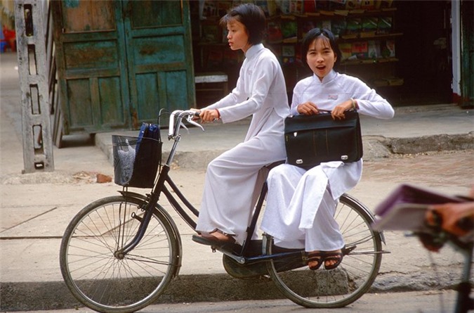 Loat anh tuyet voi ve Viet Nam cuoi thap nien 1990 (1)-Hinh-11