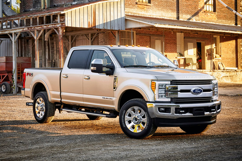7. Ford F-350 2017.