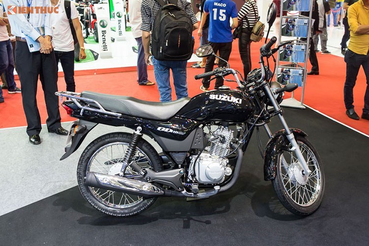 Ra mắt chính thức tại Triển lãm môtô, xe máy Việt Nam 2016 diễn ra hồi tháng 4/2016. Và mất đúng một năm cũng tại Triển lãm môtô, xe máy Việt Nam 2017 - hãng xe máy Suzuki tại Việt Nam mới chính thức công bố giá bán cho mẫu xe môtô cỡ nhỏ Suzuki GD110.