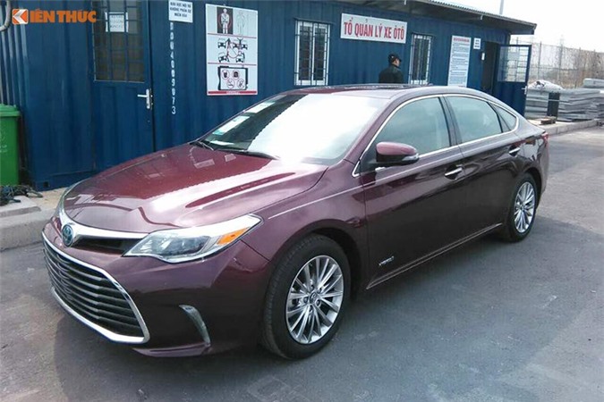 Can canh Toyota Avalon Limited gia 2,56 ty tai Viet Nam-Hinh-3