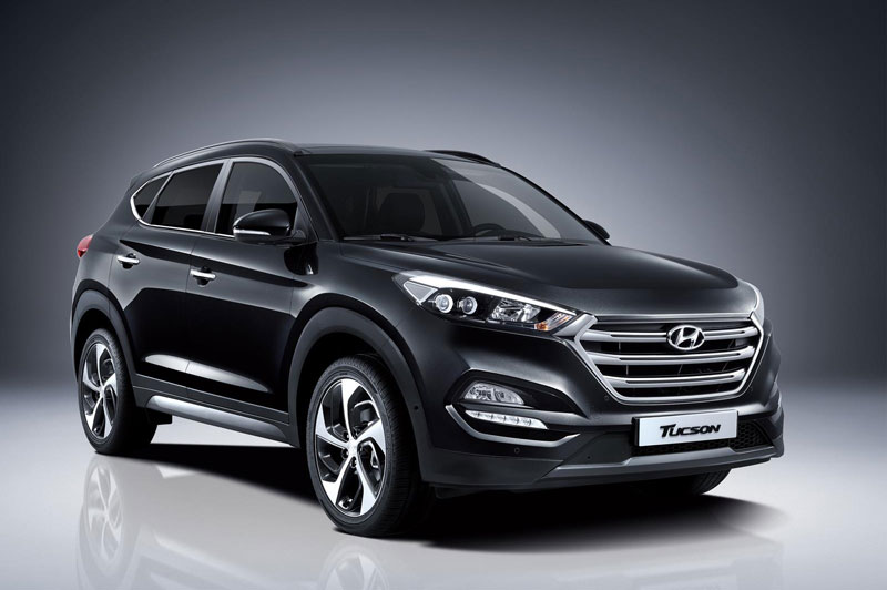 Cận cảnh Hyundai Tucson 2017 vừa ra mắt tại Việt Nam. Hyundai Tucson 2017 vừa được ra mắt tại thị trường Việt Nam với giá khởi điểm 815 triệu đồng. Dưới đây là những hình ảnh cận cảnh của mẫu crossover này. (CHI TIẾT)