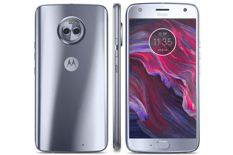 Motorola Moto X4 sử dụng khung viền bằng kim loại, 2 bề mặt phủ kính cường lực Corning Gorilla Glass nhưng chưa rõ phiên bản nào. Moto X4 có kích thước 148,4x73,4x8 mm, trọng lượng 163 g.
