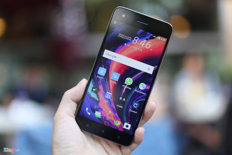HTC Desire 10 Pro giảm giá 300.000 đồng chào tháng 9.