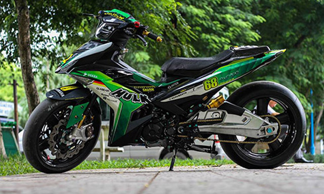 Yamaha Exciter độ hàng khủng của biker Hà Nội. Ảnh: Quyết Đoàn.