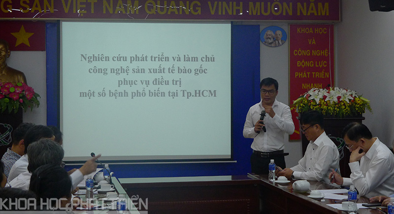 PGS.TS. Phạm Văn Phúc - Viện trưởng Viện TBG TPHCM trình bày về Chương trình