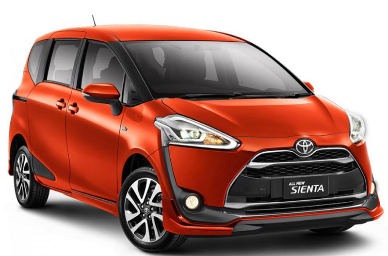 6. Toyota Sienta (doanh số: 8.679 chiếc).