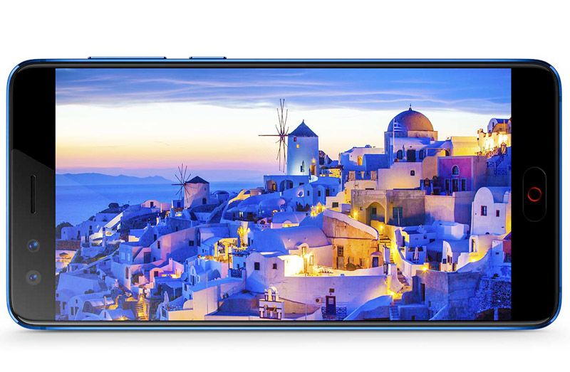 ZTE Nubia Z17 miniS được trang bị màn hình IPS 5,2 inch, độ phân giải Full HD (1.920x1.080 pixel), mật độ điểm ảnh 424 ppi.