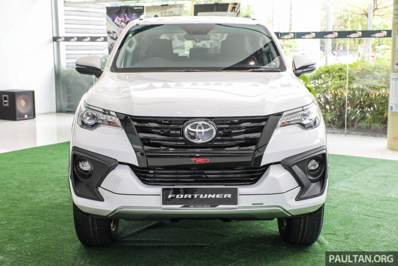 Toyota Fortuner 2.4 VRZ TRD 2017 - 1