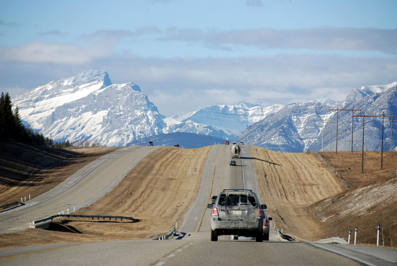 4. Đường cao tốc xuyên Canada (Canada). Tổng chiều dài: 8.000 km.