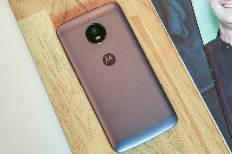 Motorola Moto E4 Plus - 5
